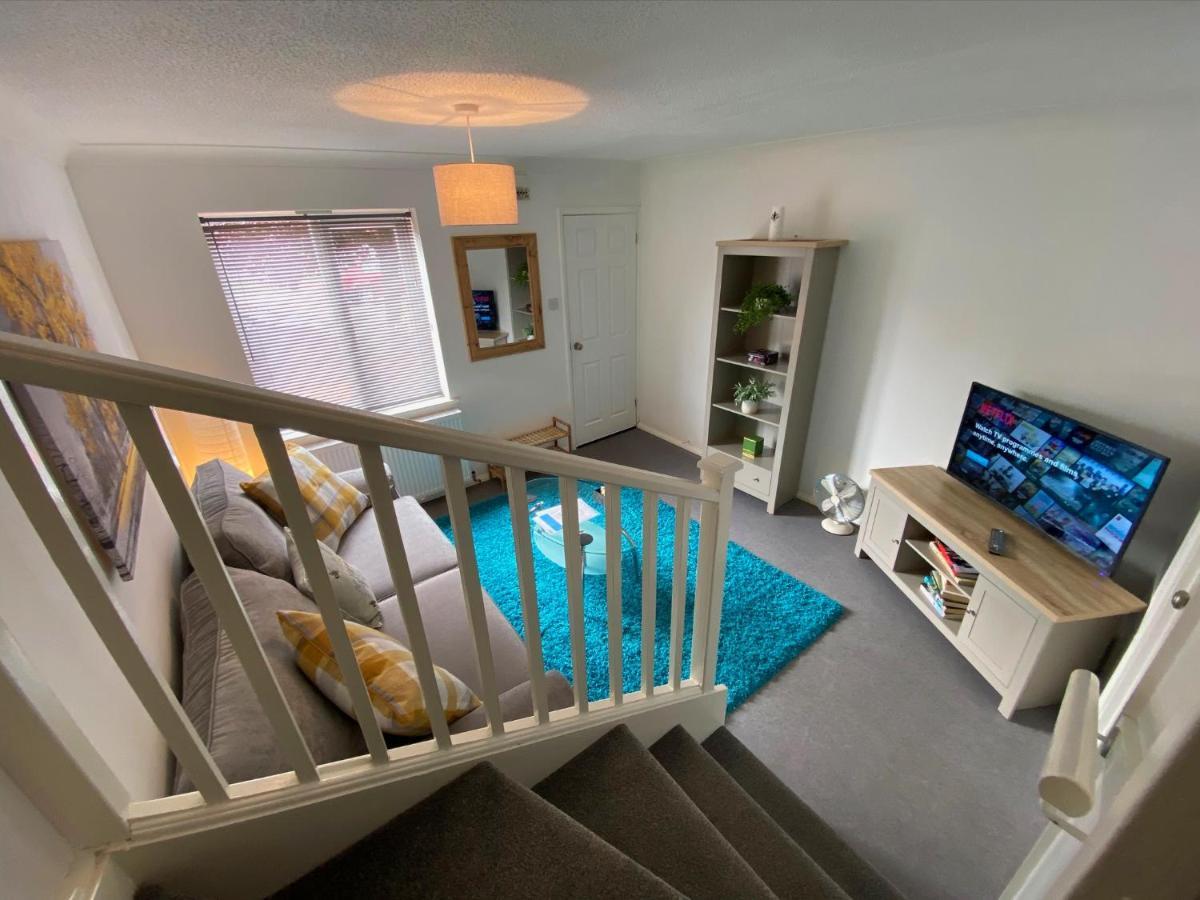 2 Bedroom Private House Near Bedford Town And Train Station Eksteriør billede
